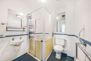 Photo 9- click for photo gallery